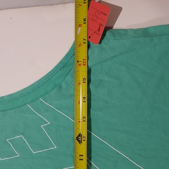 2 Vintage Women's Nike Red Tag Tank Tops 💥💥VGVC Size SP - Picture 5 of 15